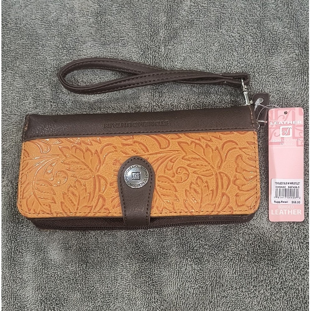Stone Mountain USA Tooled Leather Wristlet Wallet Cognac Brown 8AF468-5 NWT